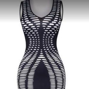 Sleeveless V-neck Cocktail Dress